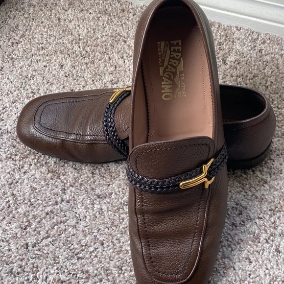 Ferragamo shoes rarely worn. These shoes all belonged to the same collector. They were  main image 2